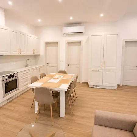Apartment Il-kenn Ta Roza Maisonette *